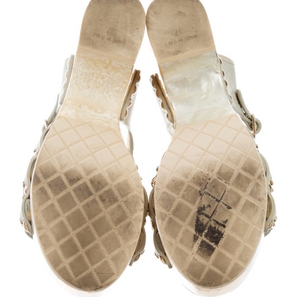 CHANEL SHOES - Picture 6 of 6